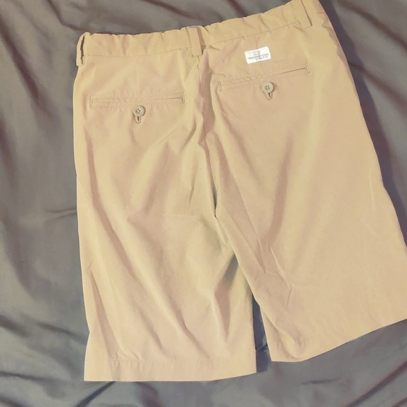Vineyard vines shorts - Picture 4 of 4